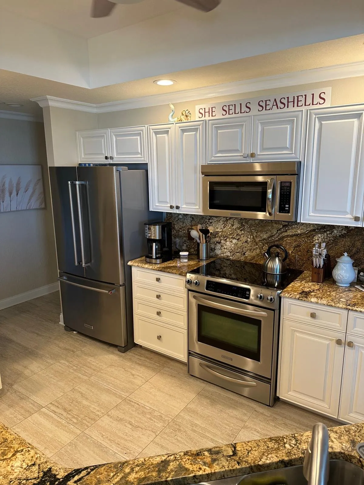 Kitchen Refinishing — after refinishing